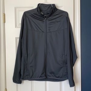 Nike men’s lightweight jacket